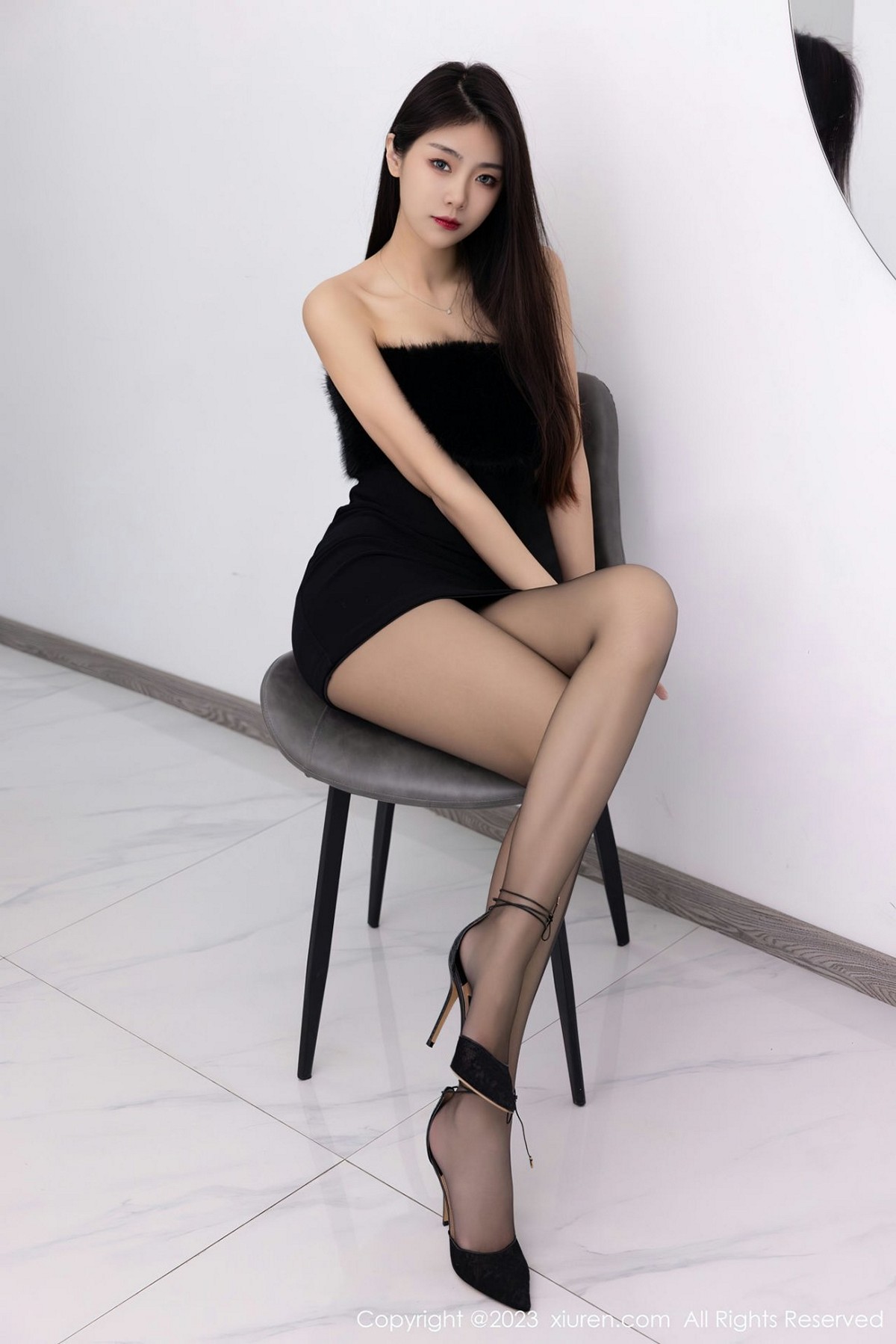 【XiuRen秀人網】20230216Vol6275可樂Vicky【60P】-[秀人套图]