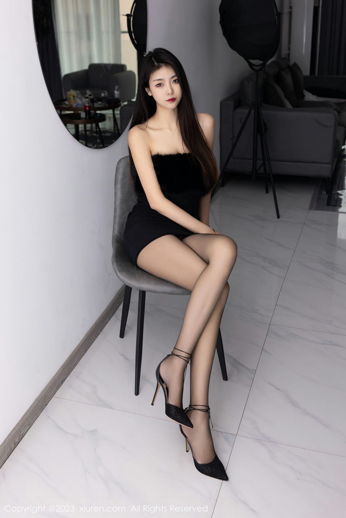 【XiuRen秀人網】20230216Vol6275可樂Vicky【60P】-[秀人套图]