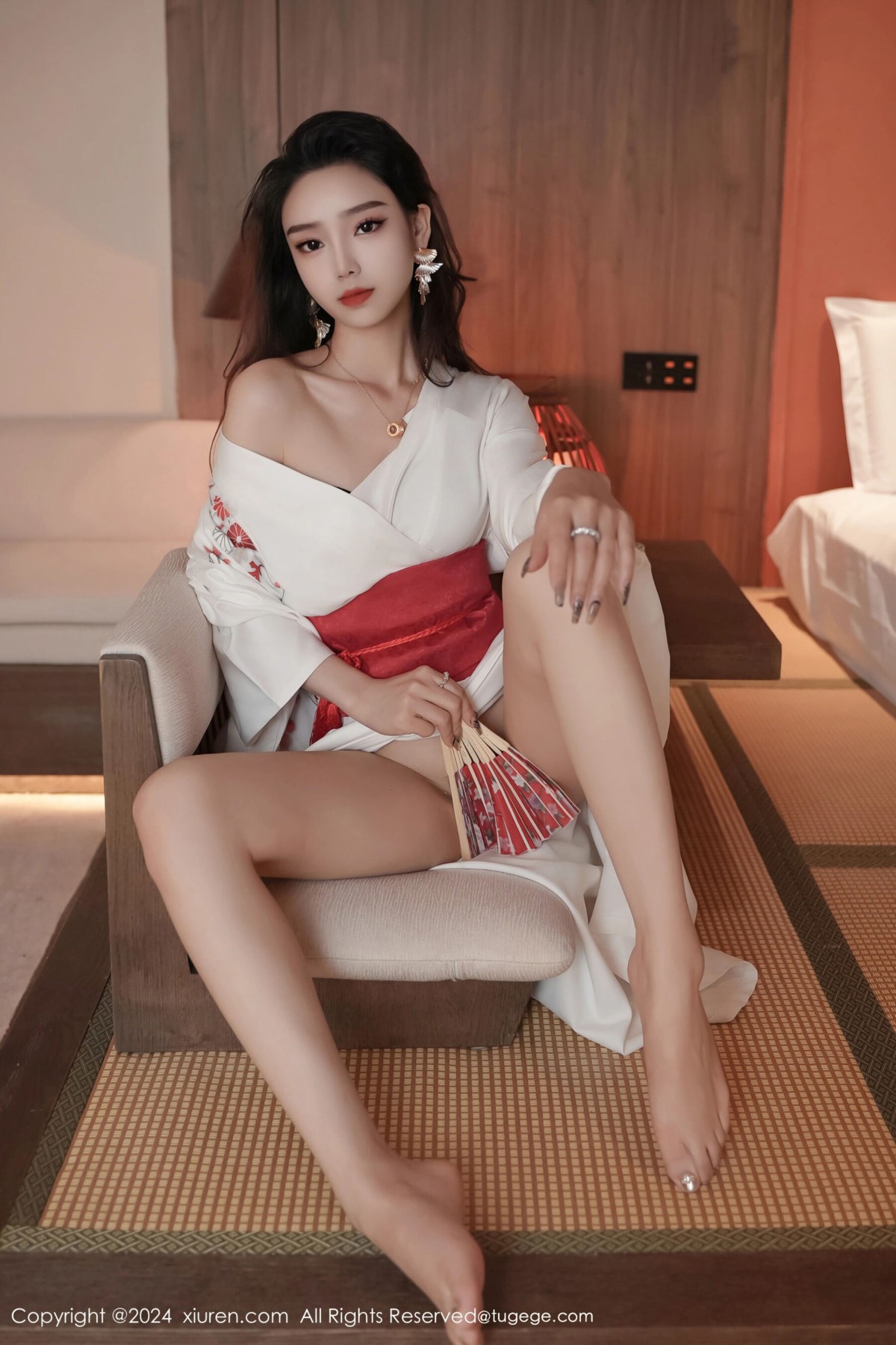 【XiuRen秀人網】20240410Vol8367蘇曼兮【85P】-[秀人套图]