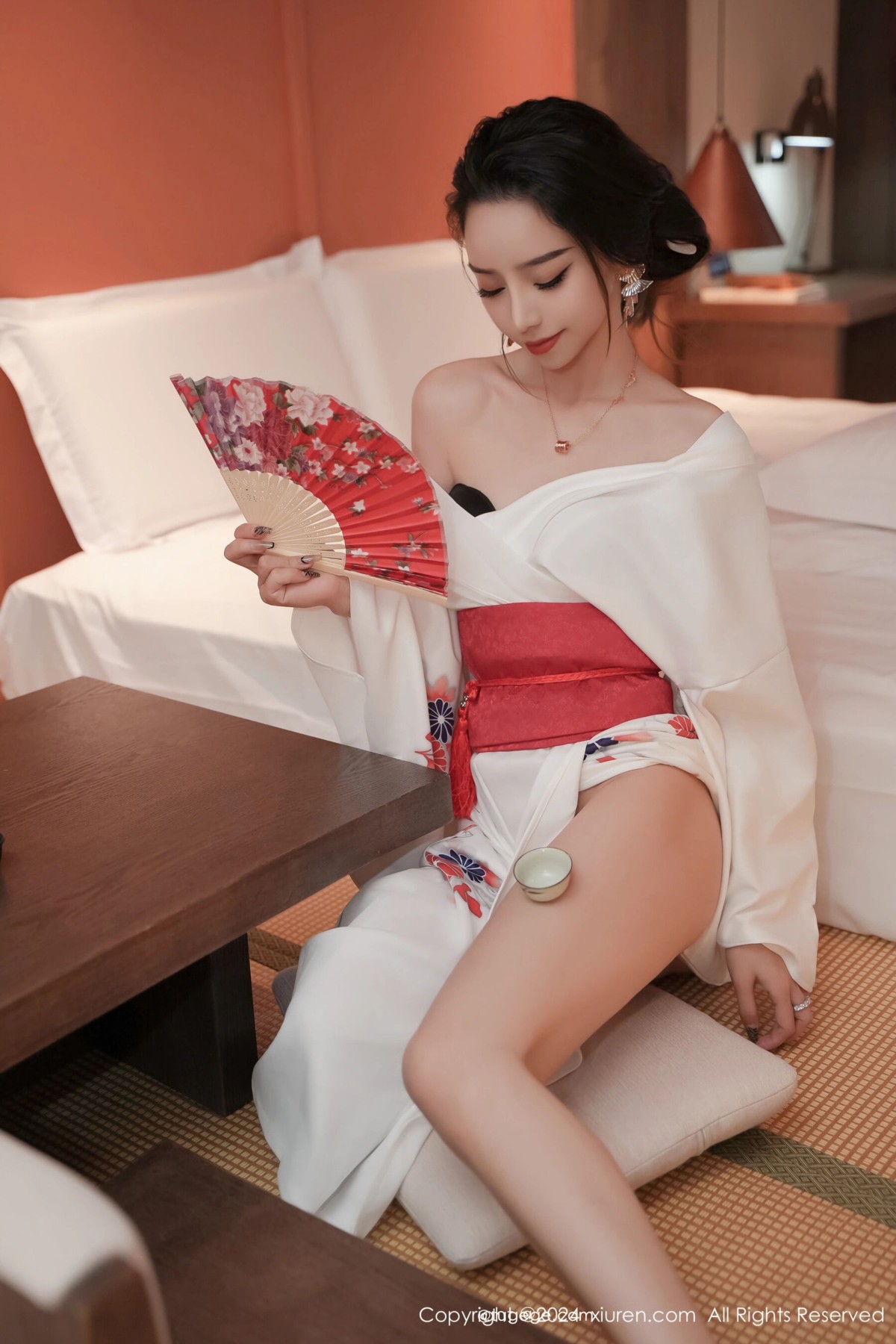 【XiuRen秀人網】20240410Vol8367蘇曼兮【85P】-[秀人套图]