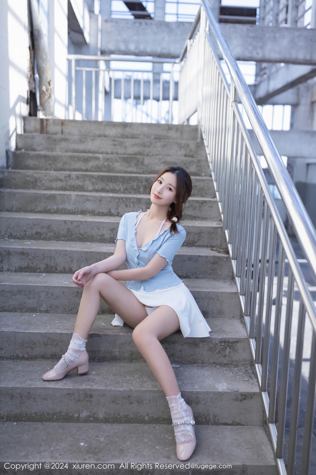 【XiuRen秀人網】20240410Vol8369杏子Yada【85P】-[秀人套图]