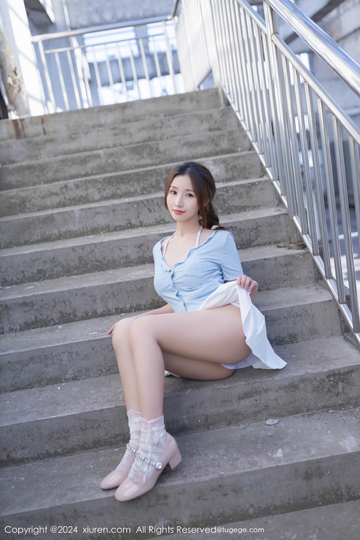 【XiuRen秀人網】20240410Vol8369杏子Yada【85P】-[秀人套图]