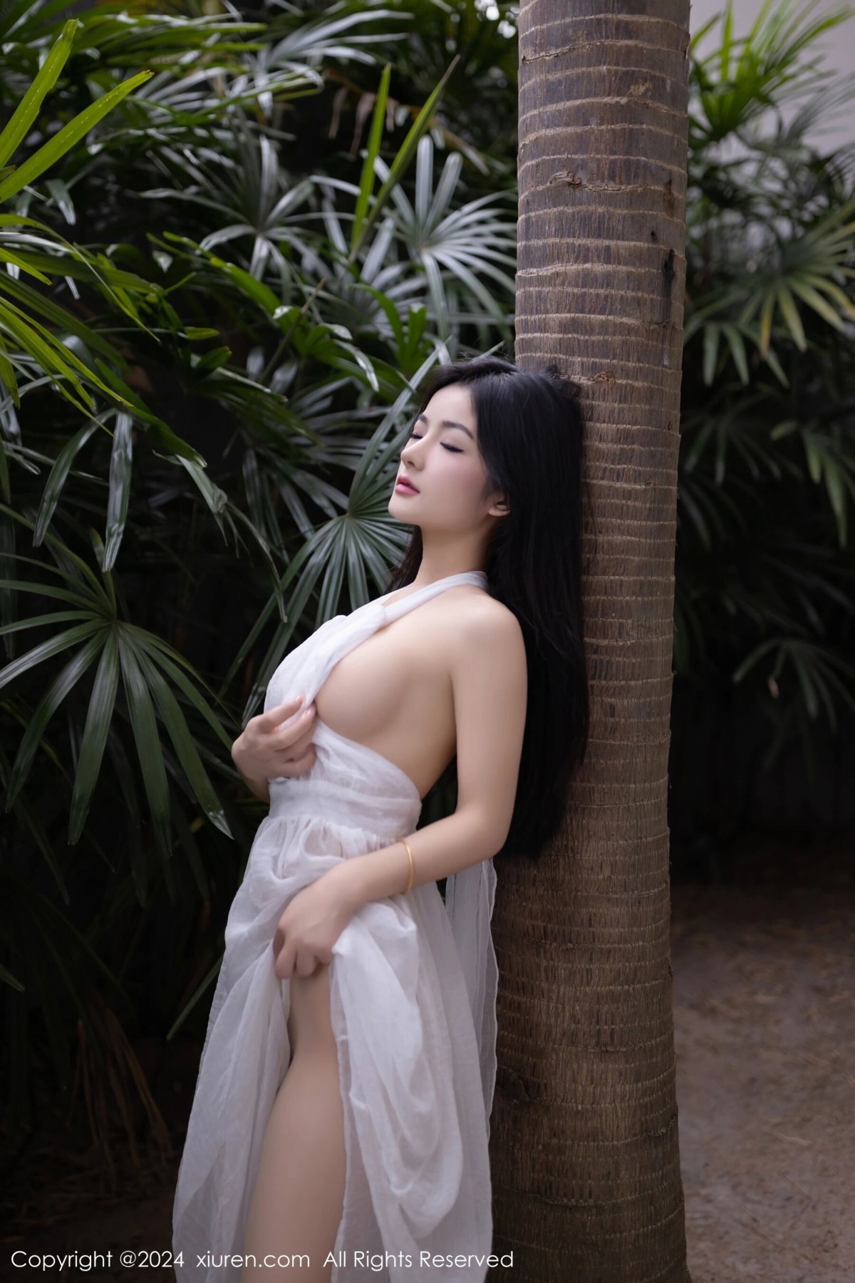 【XiuRen秀人網】20240220Vol8117譚小靈【79P】-[秀人套图]