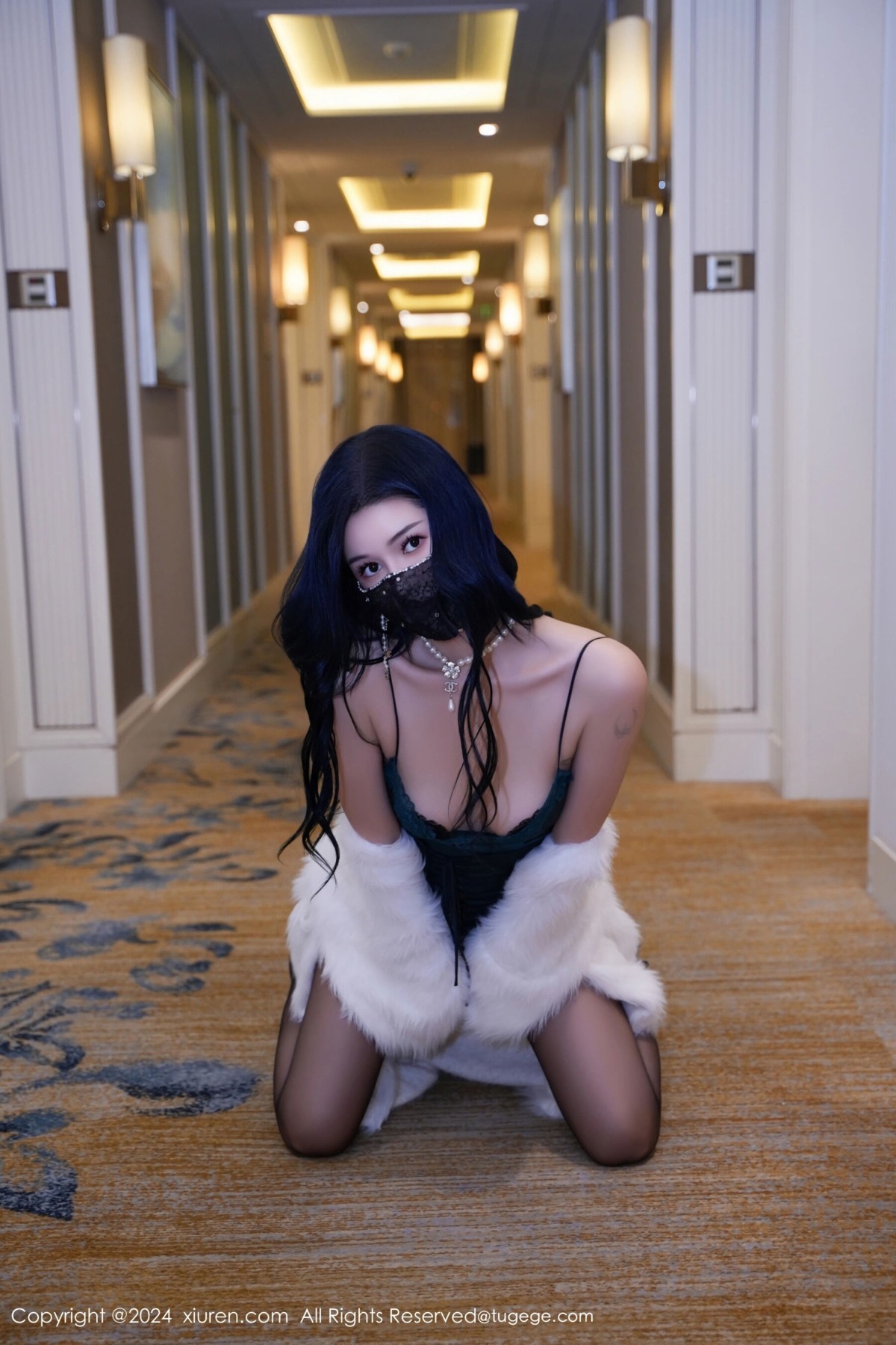 【XiuRen秀人網】20240411Vol8371綺裏嘉ula【77P】-[秀人套图]