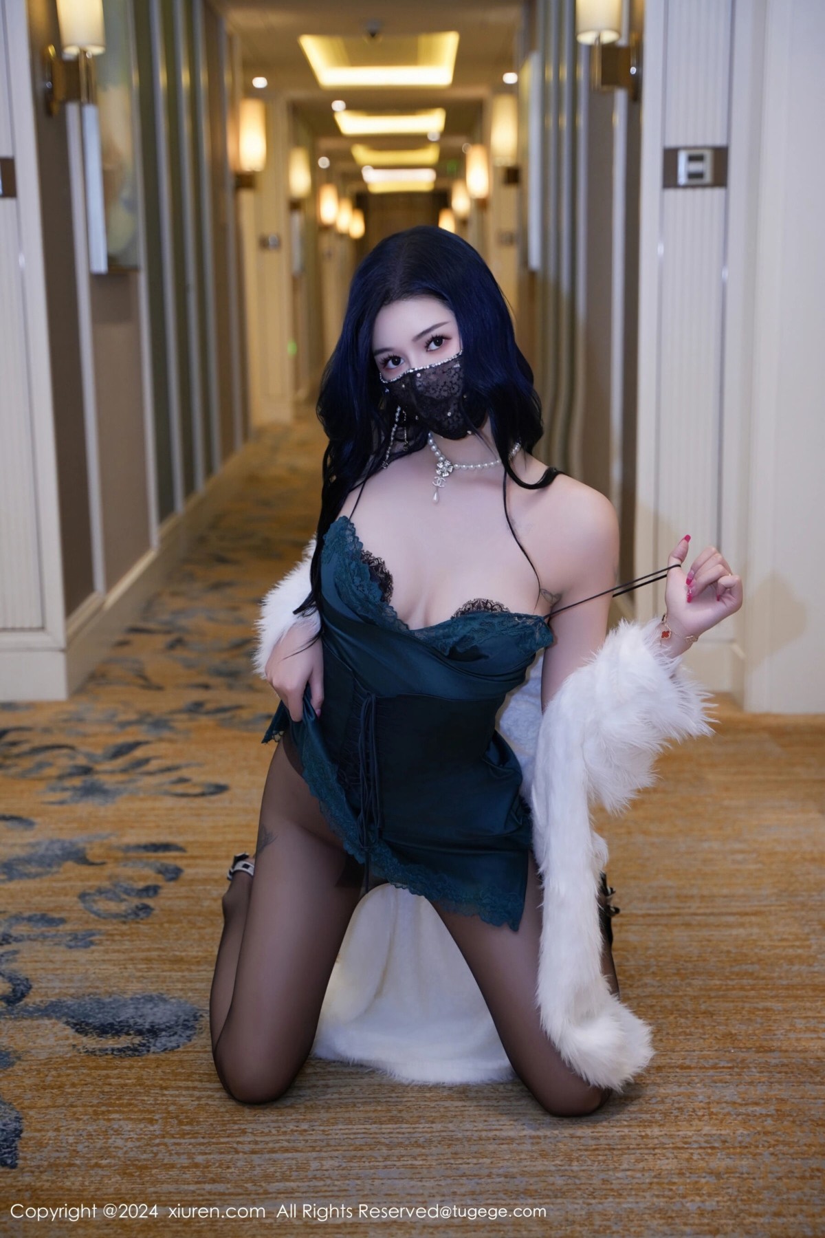 【XiuRen秀人網】20240411Vol8371綺裏嘉ula【77P】-[秀人套图]