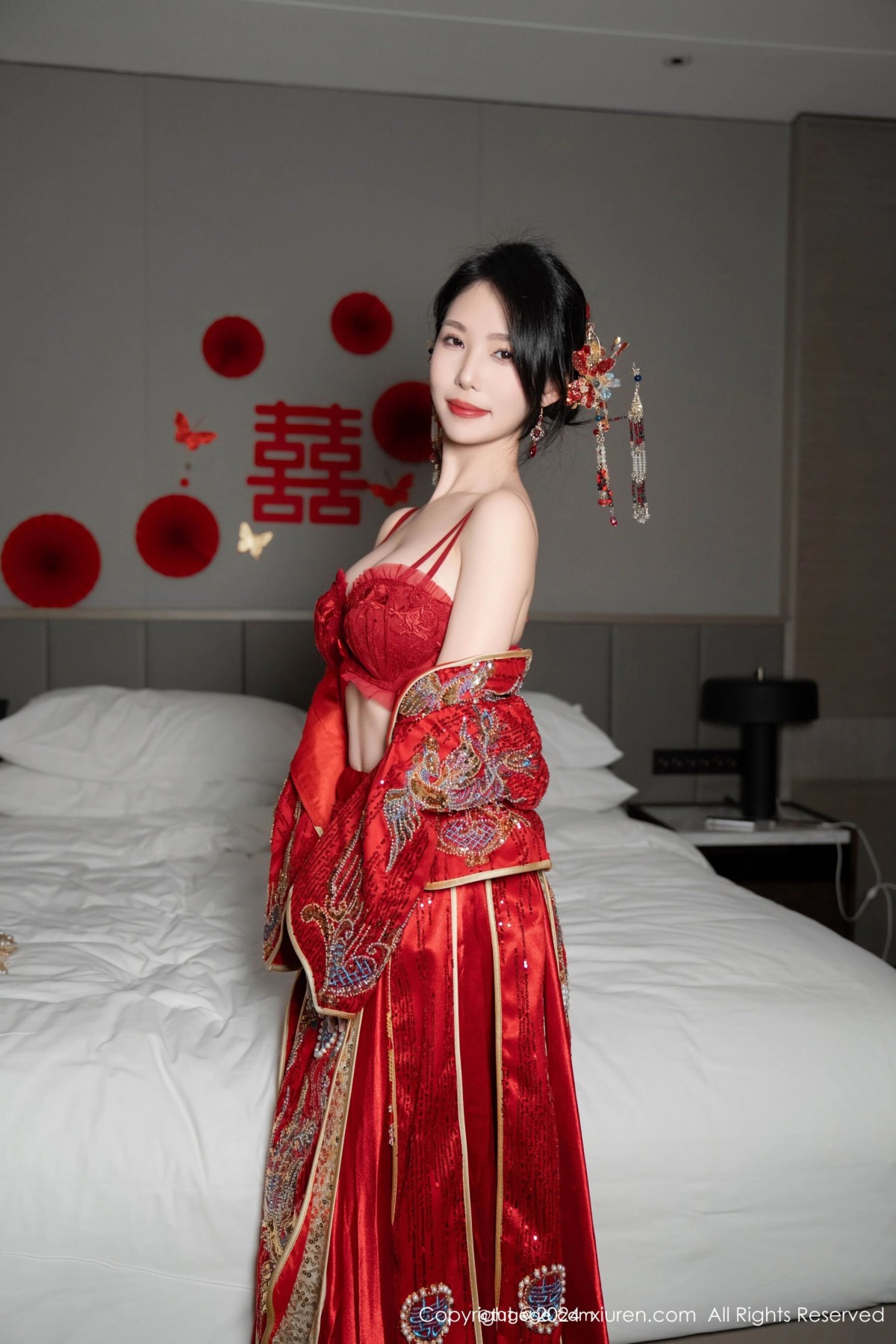 【XiuRen秀人網】20240411Vol8376利世【95P】-[秀人套图]