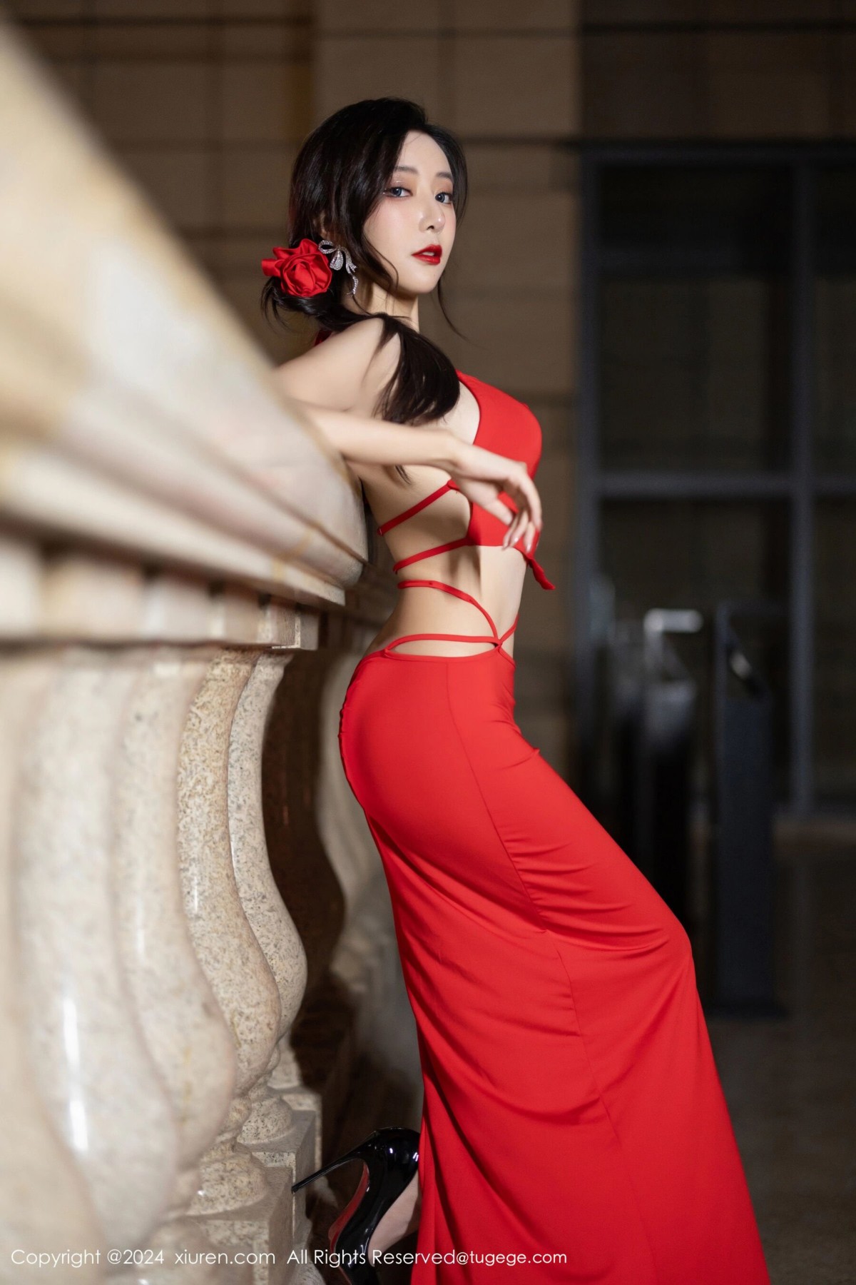 【XiuRen秀人網】20240411Vol8378王馨瑤yanni【80P】-[秀人套图]