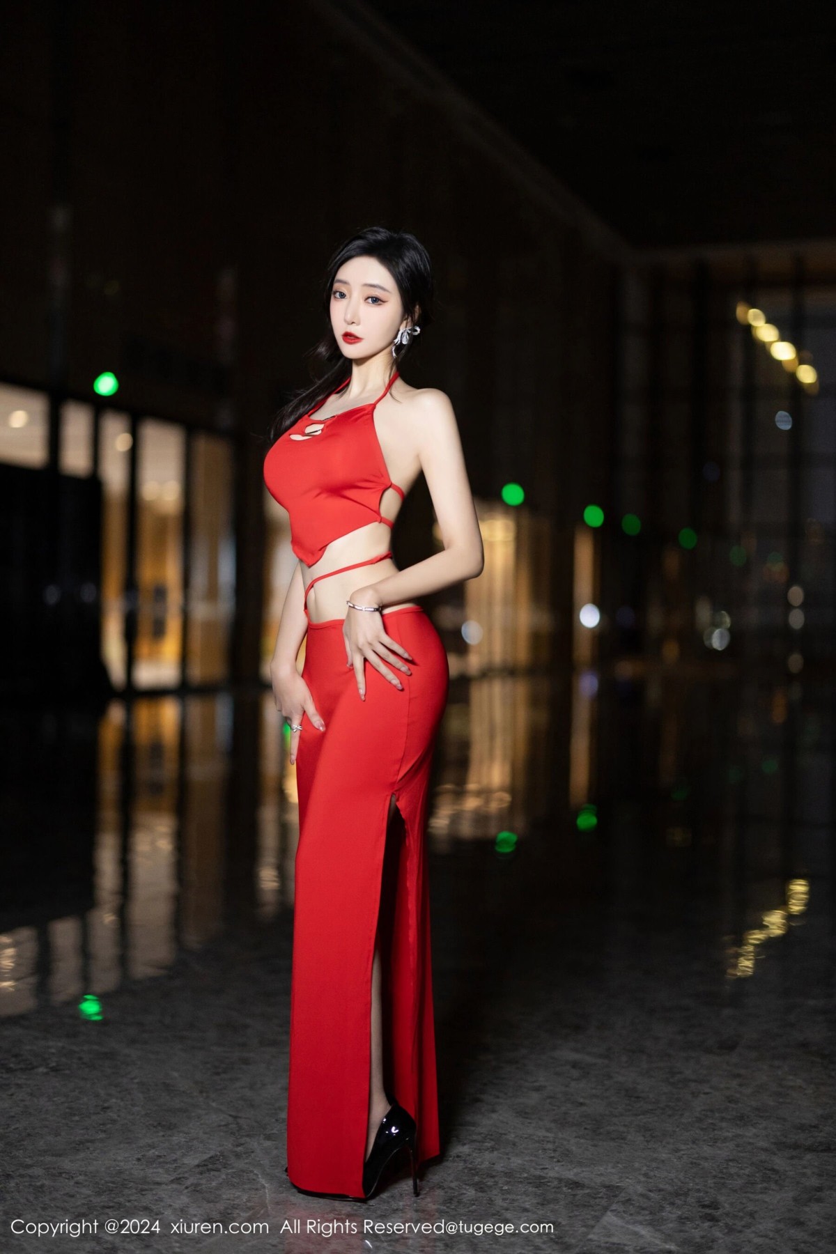 【XiuRen秀人網】20240411Vol8378王馨瑤yanni【80P】-[秀人套图]