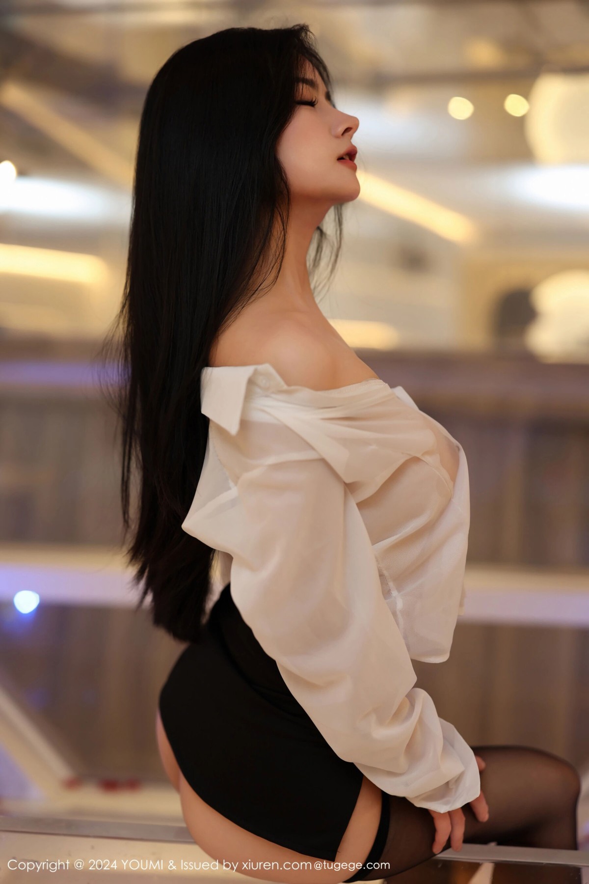 【YOUMI尤蜜薈】20240412Vol1050譚小靈【90P】-[秀人套图]