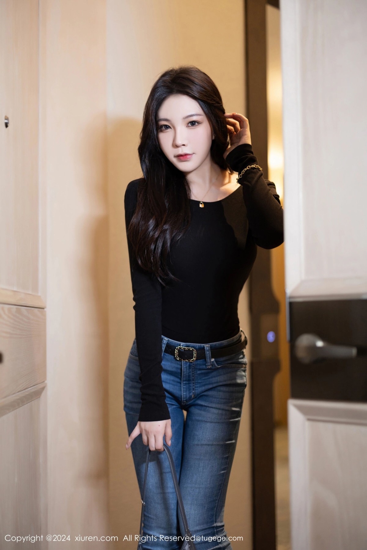 【XiuRen秀人網】20240412Vol8385徐莉芝Booty【92P】-[秀人套图]