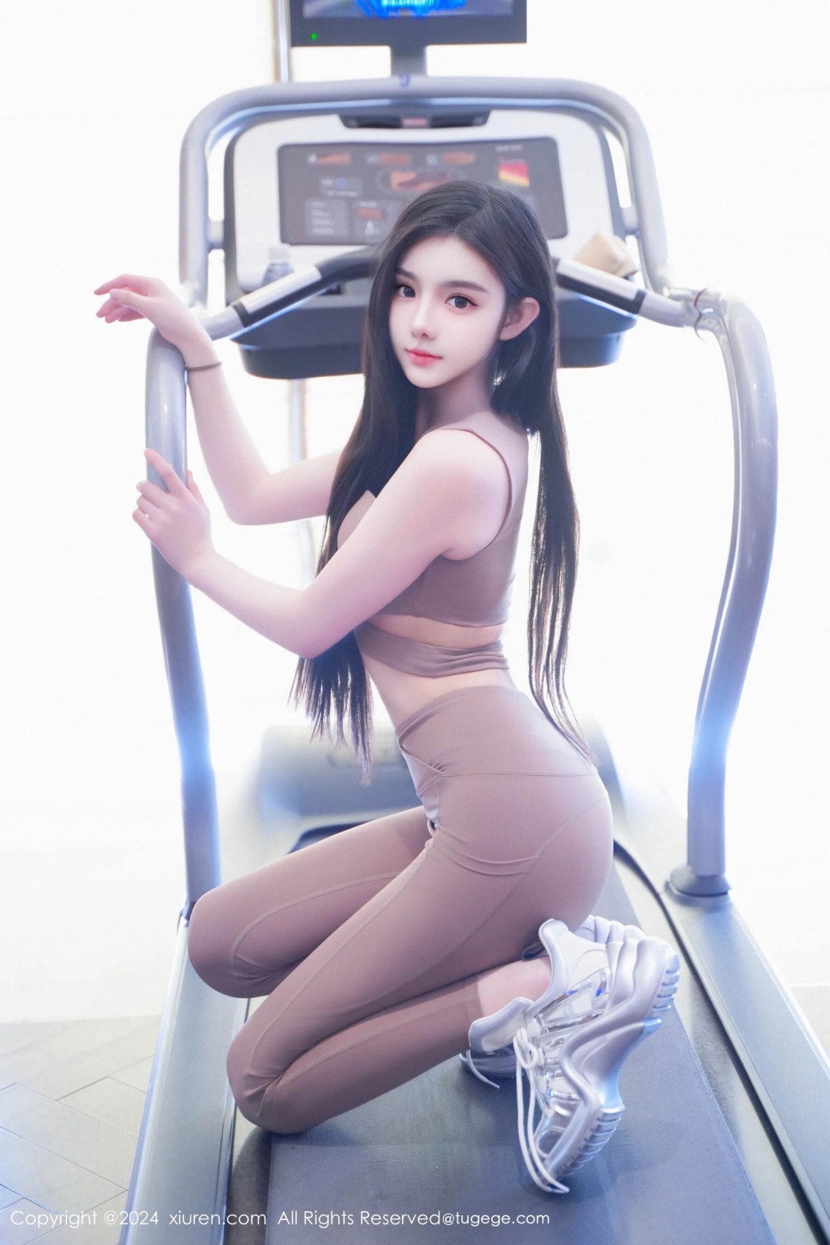 【XiuRen秀人網】20240412Vol8382龍雪兒【76P】-[秀人套图]