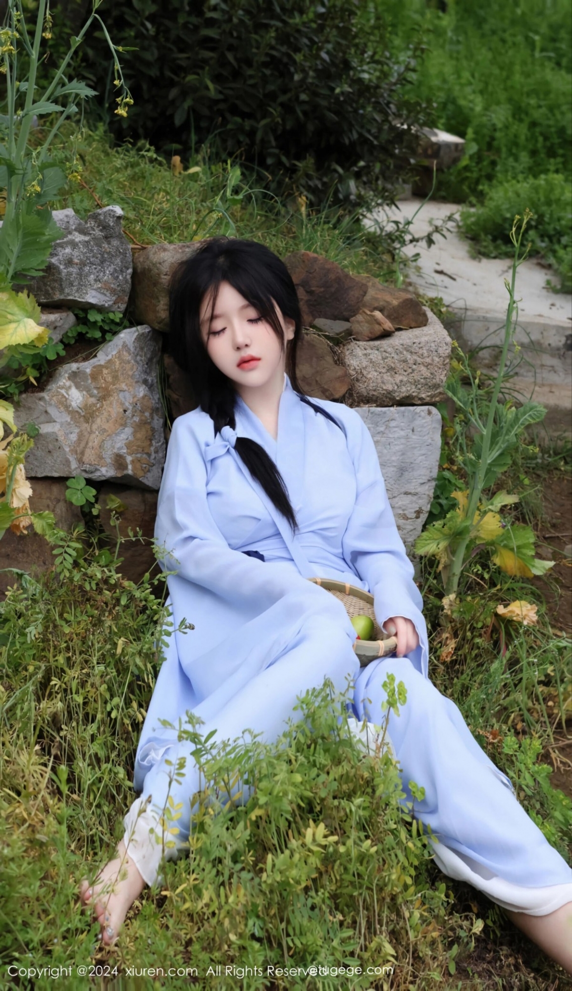 【XiuRen秀人網】20240412Vol8386小薯條nienie【85P】-[秀人套图]