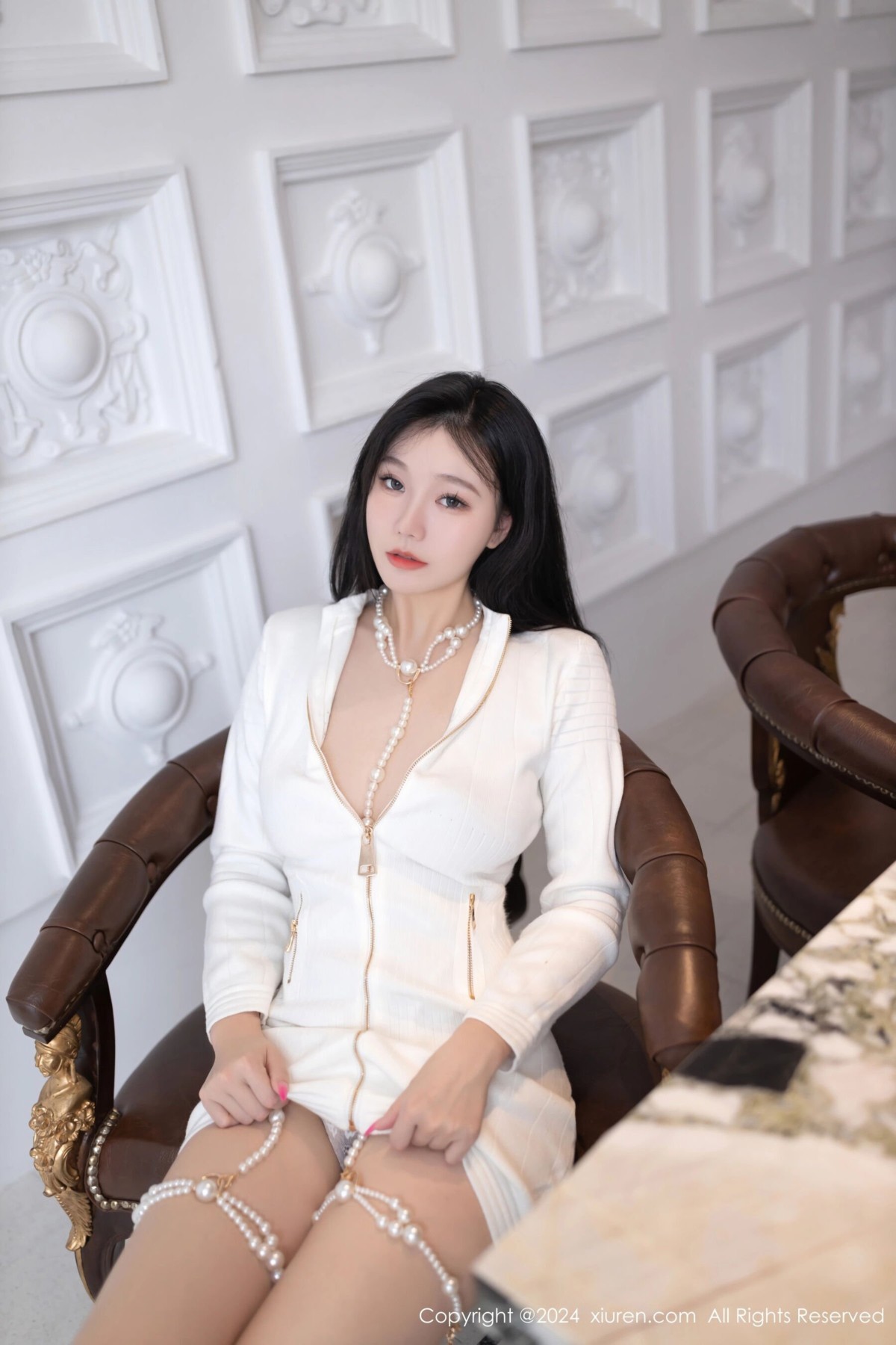 【XiuRen秀人網】20240416Vol8401安然anran【80P】-[秀人套图]