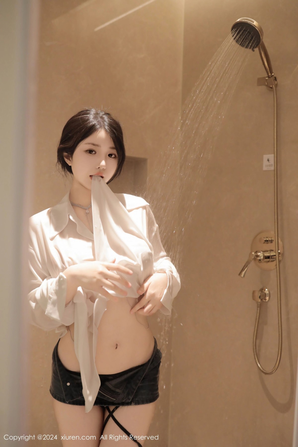 【XiuRen秀人網】20240416Vol8400陳小花【77P】-[秀人套图]