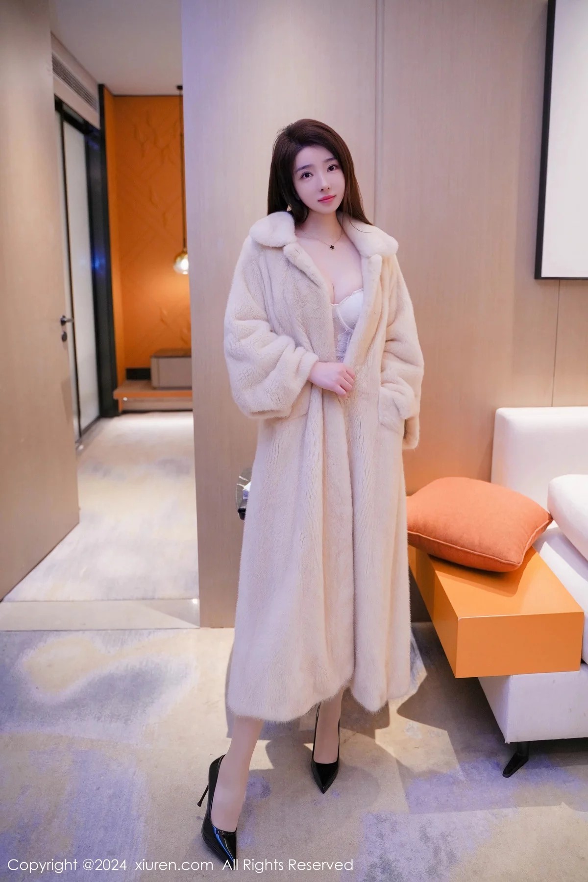 【XiuRen秀人網】20240124Vol8013雨兒醬eve【83P】-[秀人套图]