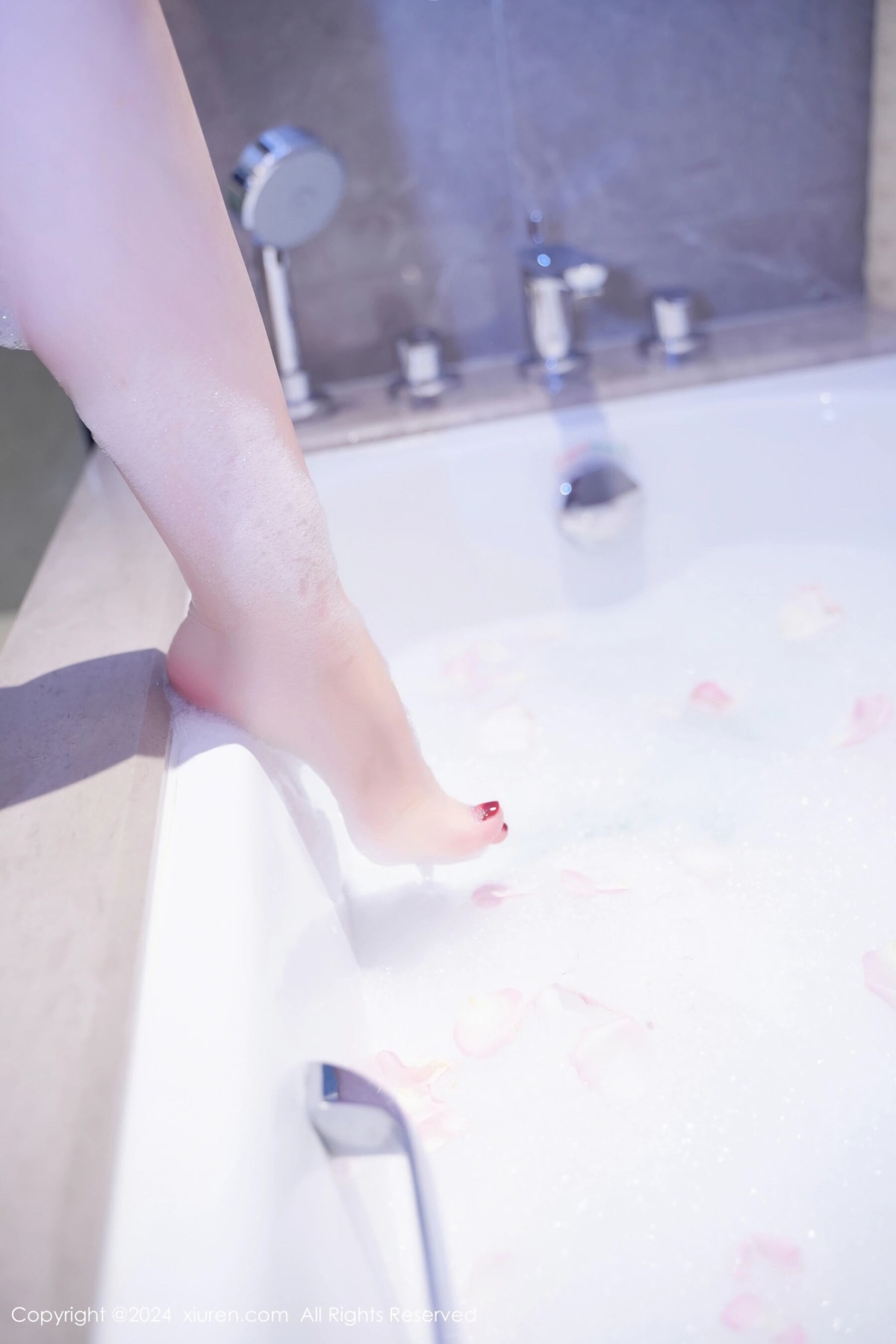 【XiuRen秀人網】20240418Vol8416美七Mia【75P】-[秀人套图]