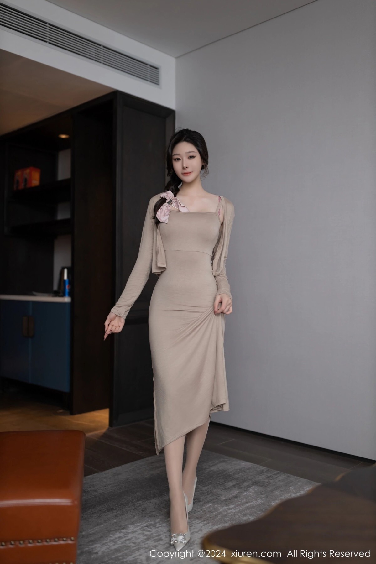 【XiuRen秀人網】20240418Vol8417小逗逗【84P】-[秀人套图]