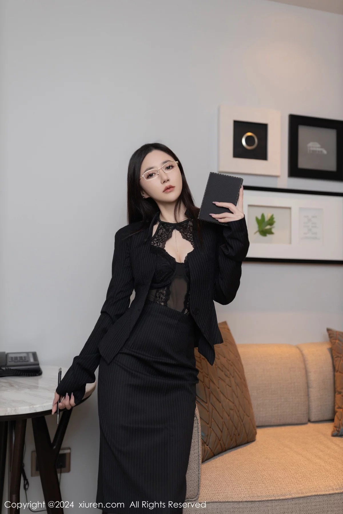 【XiuRen秀人網】20240119Vol7992魚子醬Fish【80P】-[秀人套图]