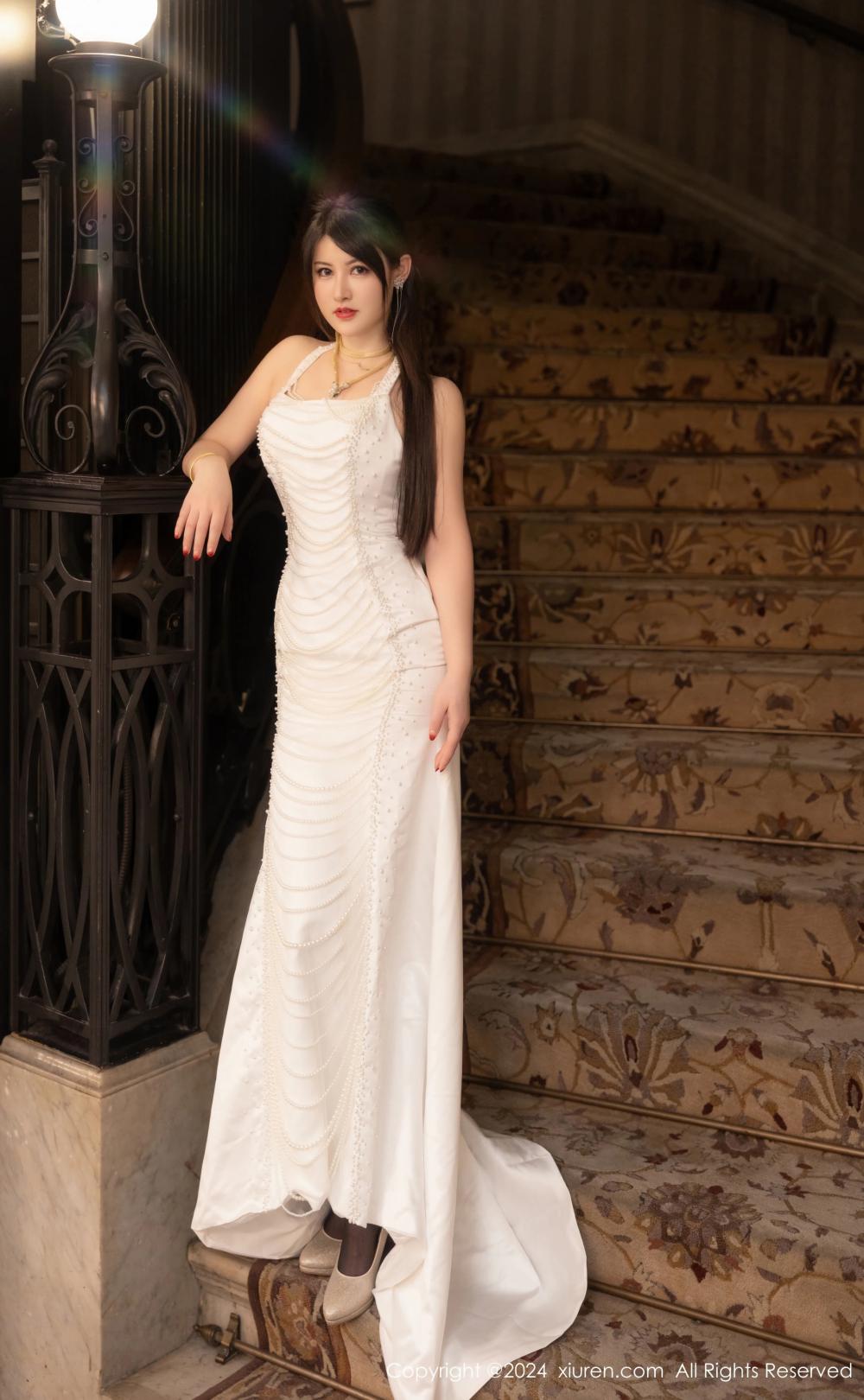 【XiuRen秀人網】20240423Vol8436詩詩kiki【83P】-[秀人套图]