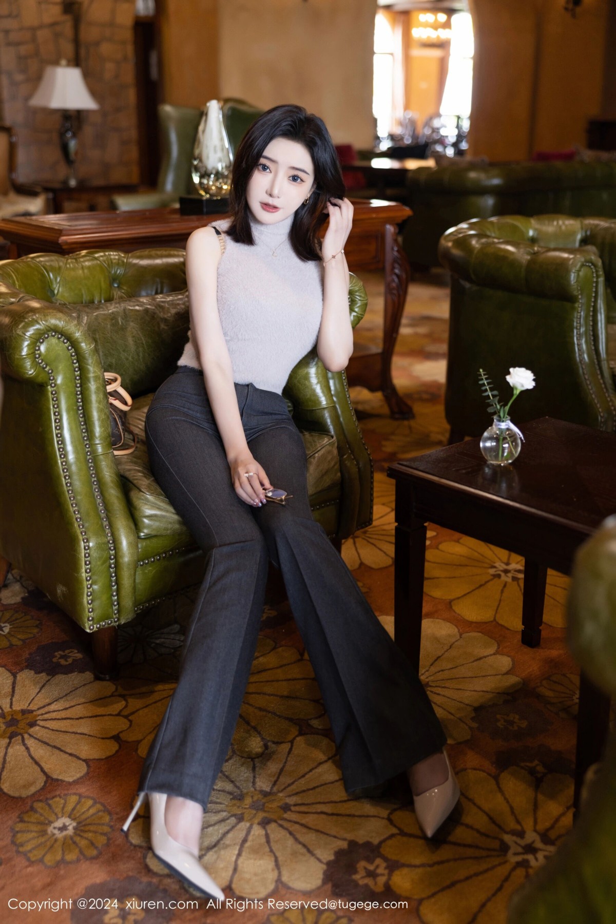 【XiuRen秀人網】20240425Vol8451王馨瑤yanni【80P】-[秀人套图]