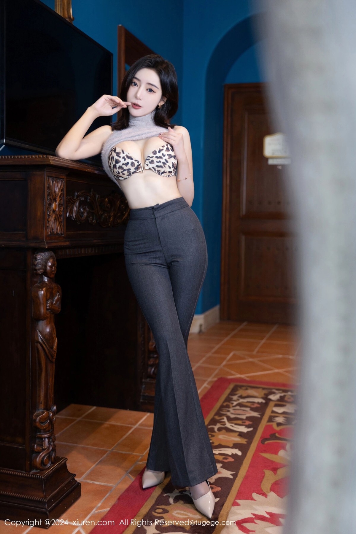 【XiuRen秀人網】20240425Vol8451王馨瑤yanni【80P】-[秀人套图]