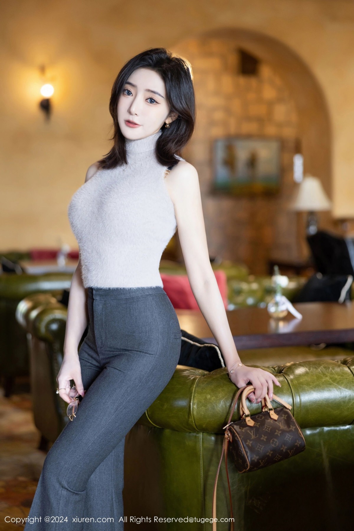 【XiuRen秀人網】20240425Vol8451王馨瑤yanni【80P】-[秀人套图]