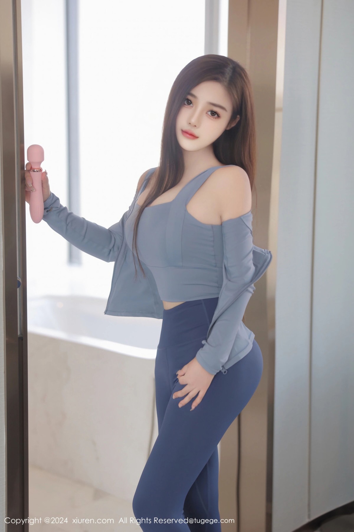 【XiuRen秀人網】20240428Vol8461王雅姍是我【80P】-[秀人套图]