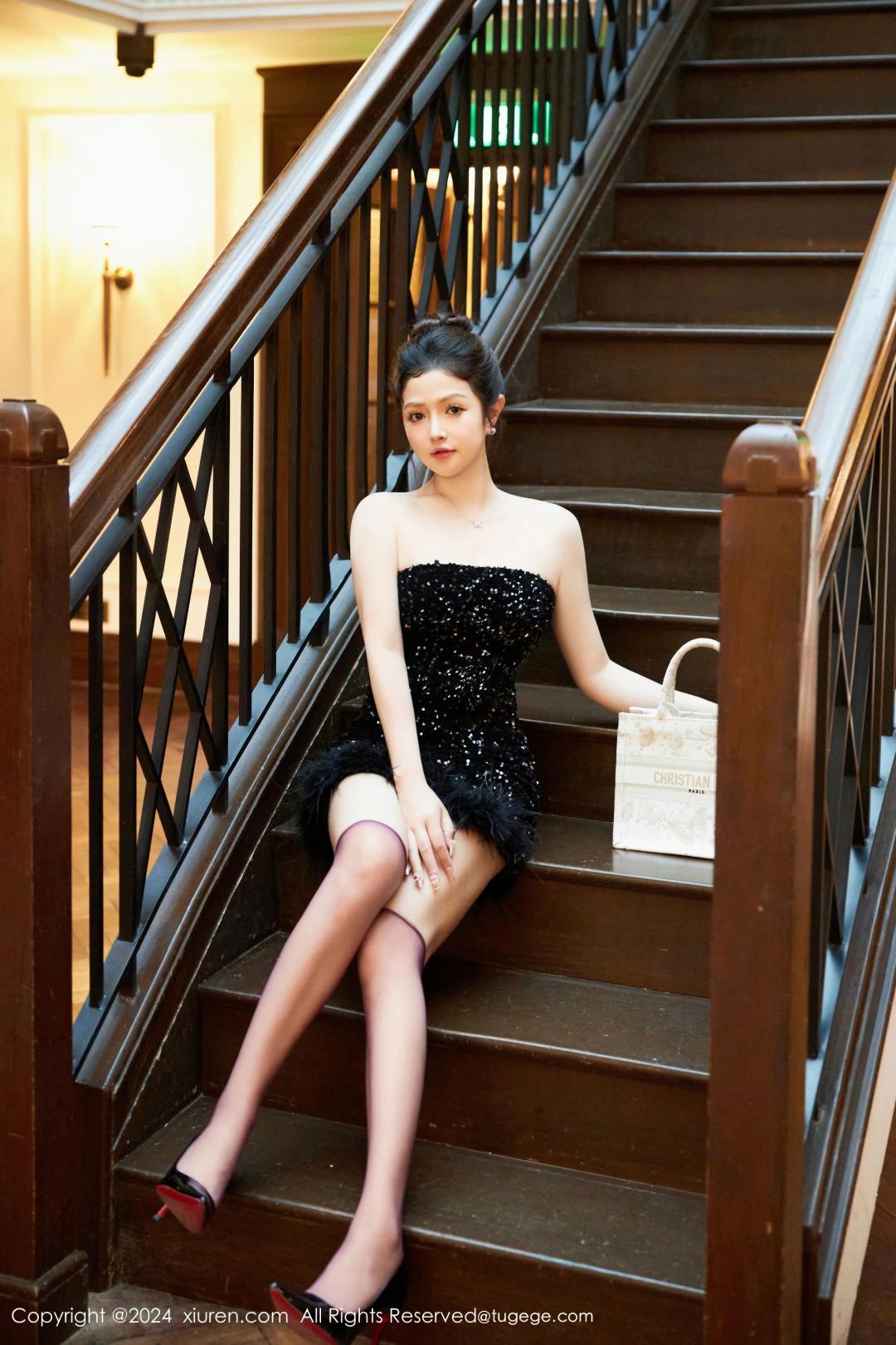 【XiuRen秀人網】20240428Vol8462養樂多DoDo【48P】-[秀人套图]