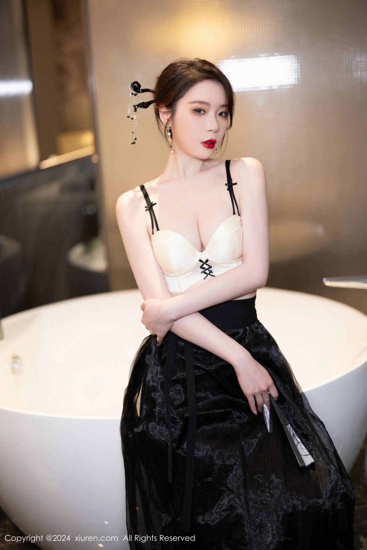 【XiuRen秀人網】20240428Vol8465夢心玥【82P】-[秀人套图]