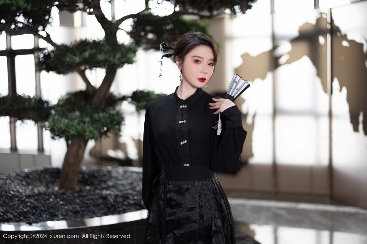 【XiuRen秀人網】20240428Vol8465夢心玥【82P】-[秀人套图]