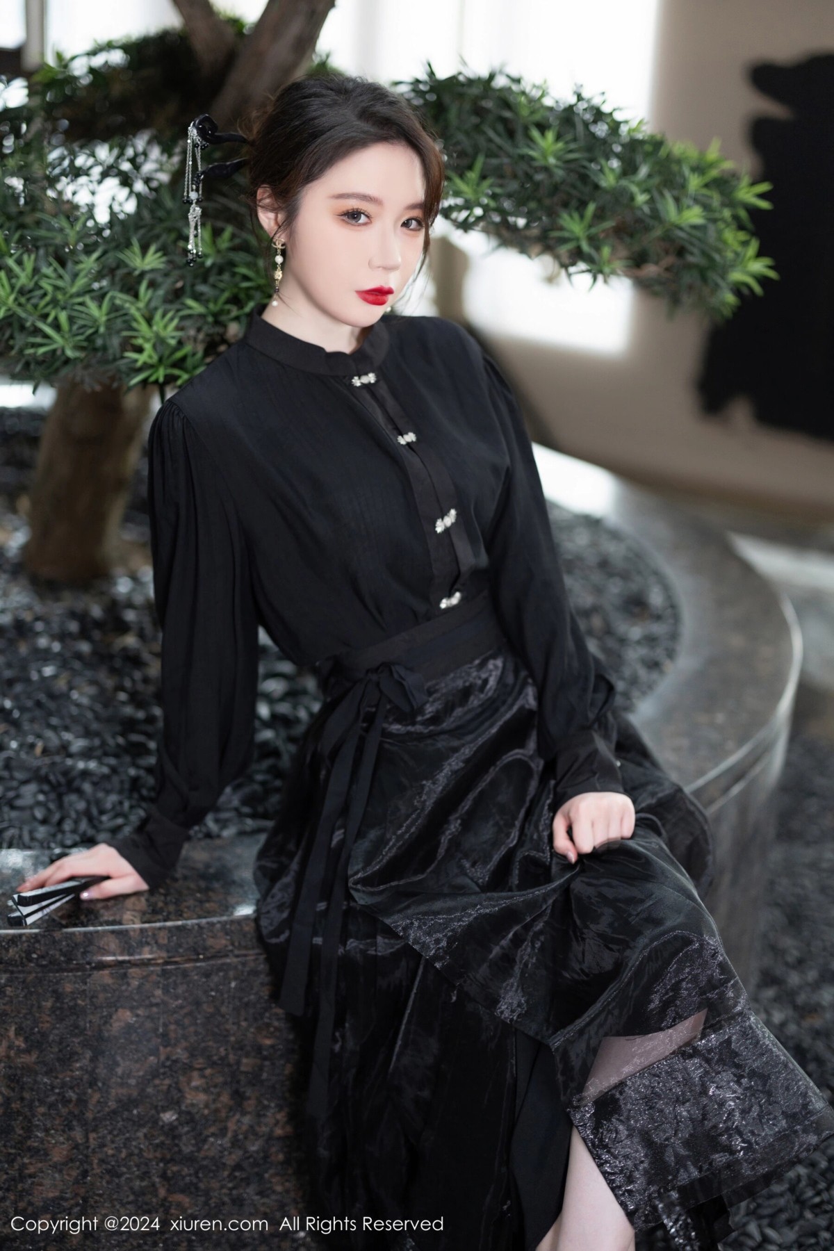 【XiuRen秀人網】20240428Vol8465夢心玥【82P】-[秀人套图]