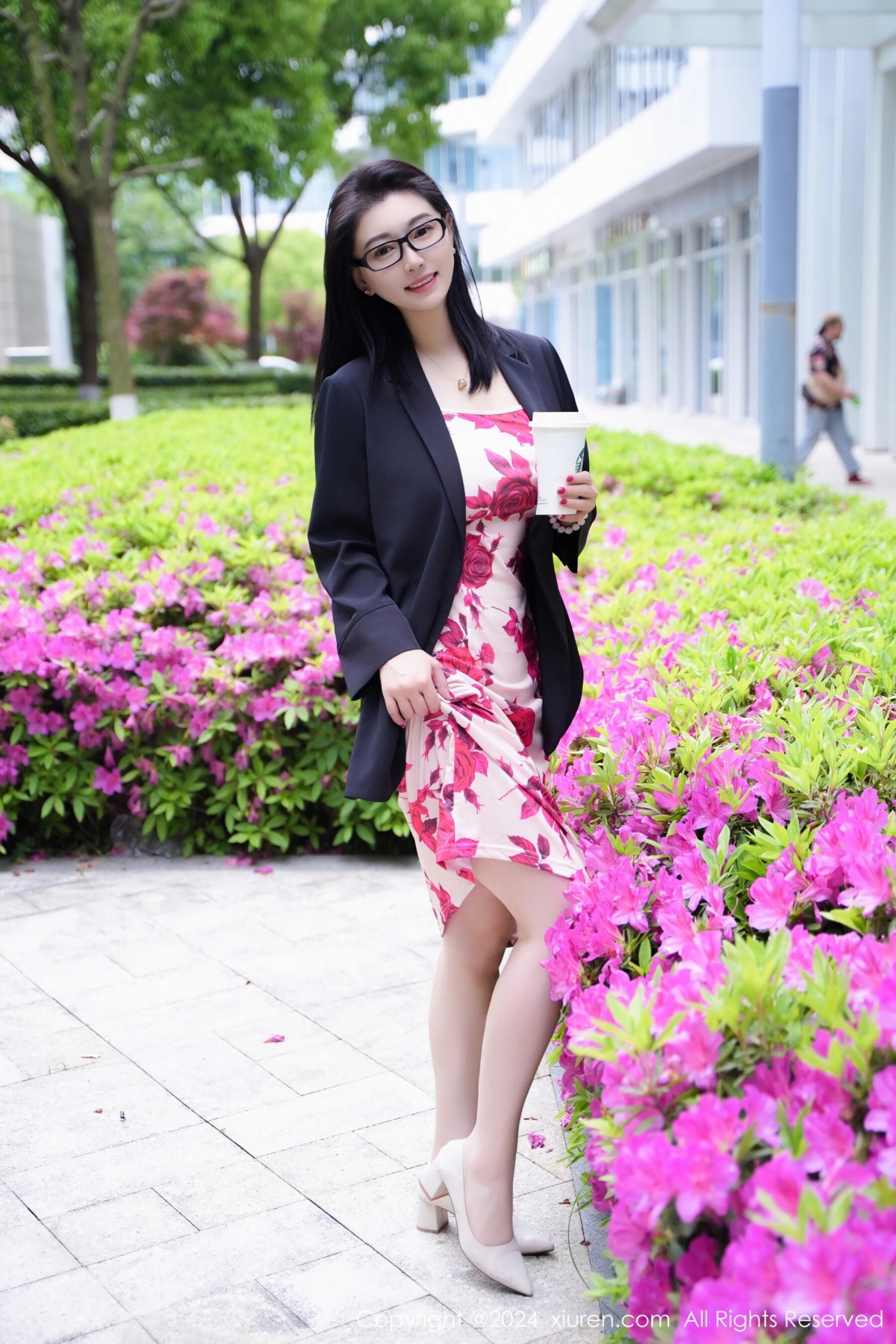 【XiuRen秀人網】20240429Vol8468雅茹老師【79P】-[秀人套图]