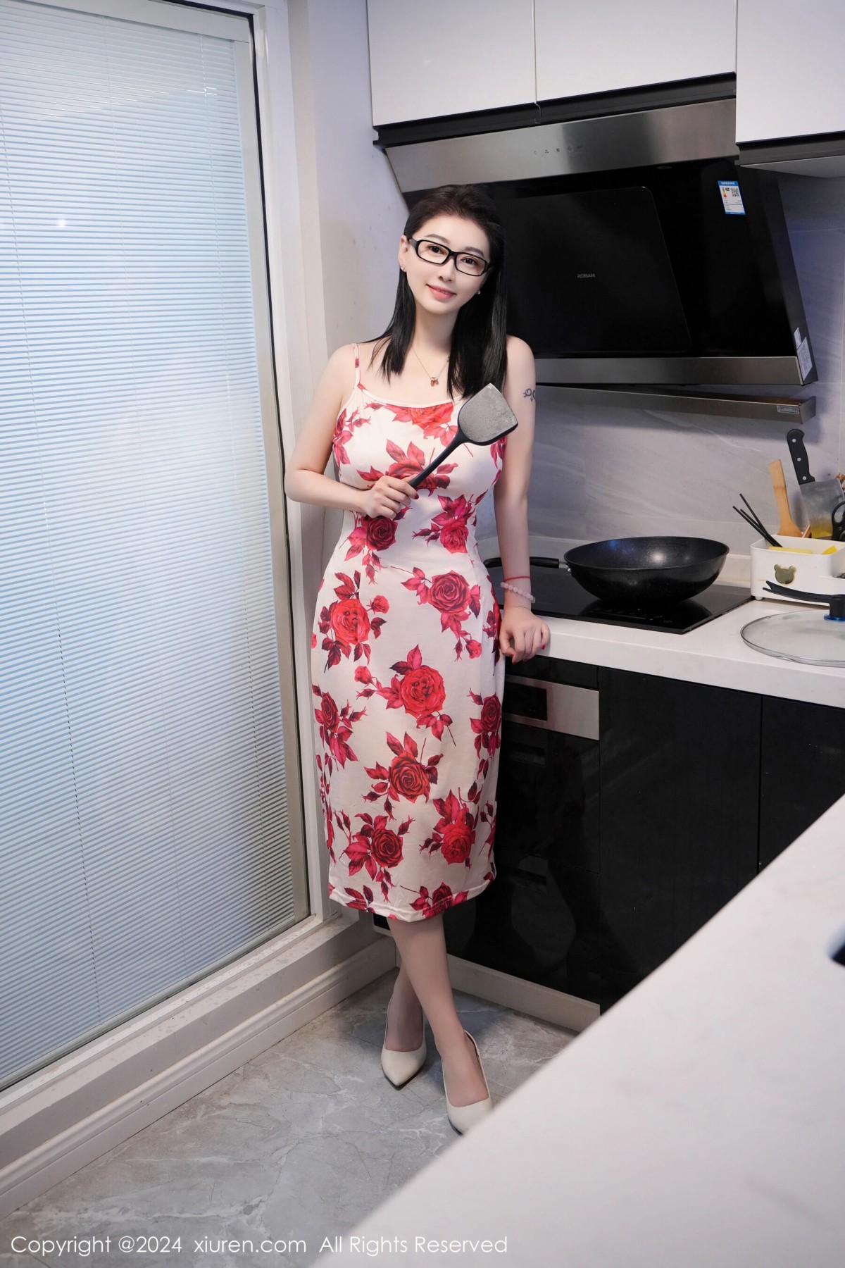 【XiuRen秀人網】20240429Vol8468雅茹老師【79P】-[秀人套图]