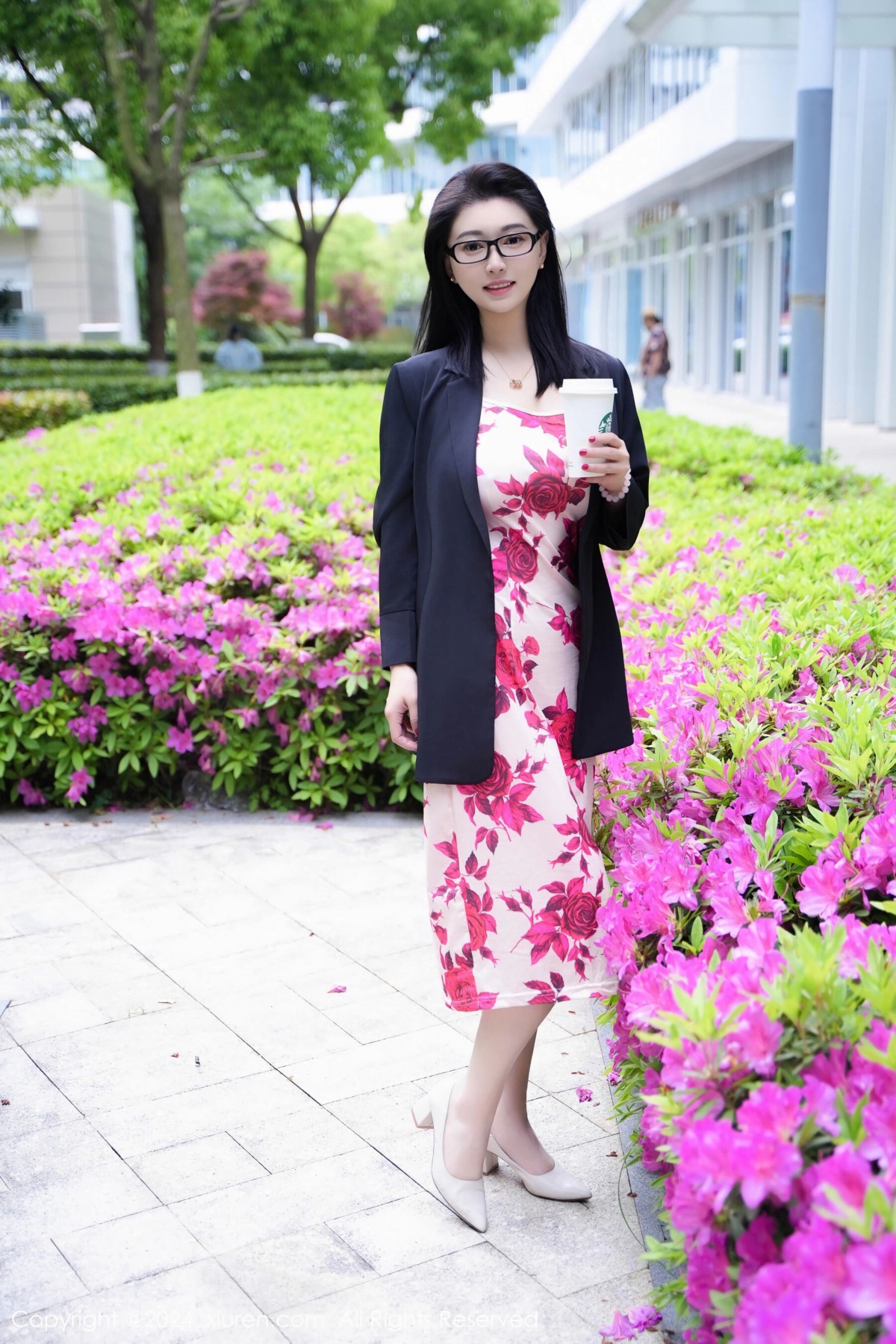 【XiuRen秀人網】20240429Vol8468雅茹老師【79P】-[秀人套图]