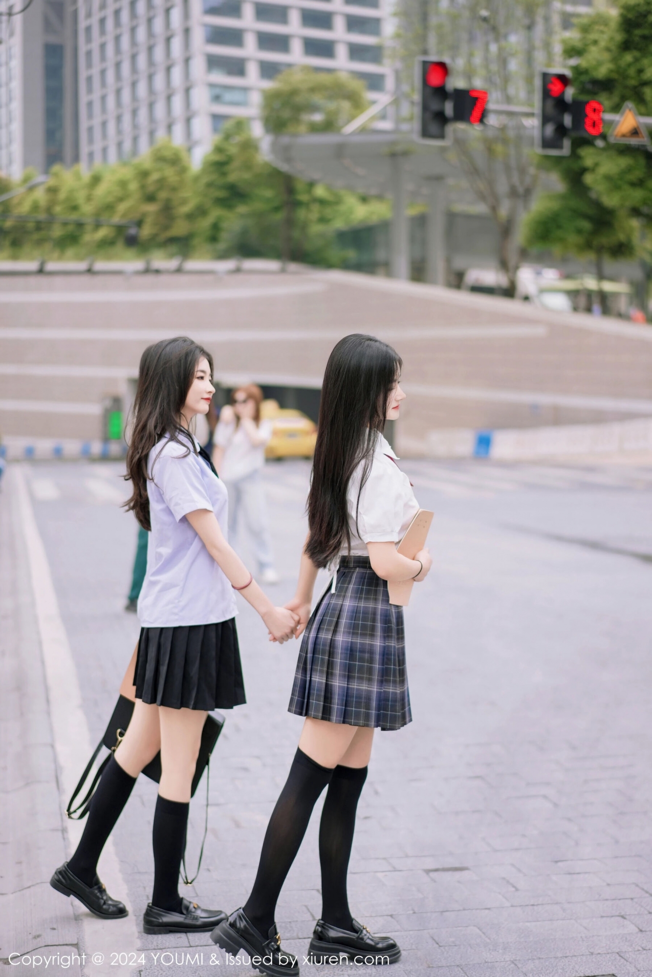 【YOUMI尤蜜薈】20240430Vol1057模特合集【103P】-[秀人套图]