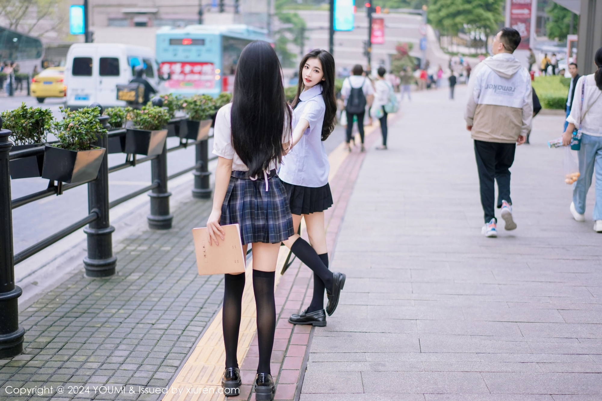 【YOUMI尤蜜薈】20240430Vol1057模特合集【103P】-[秀人套图]