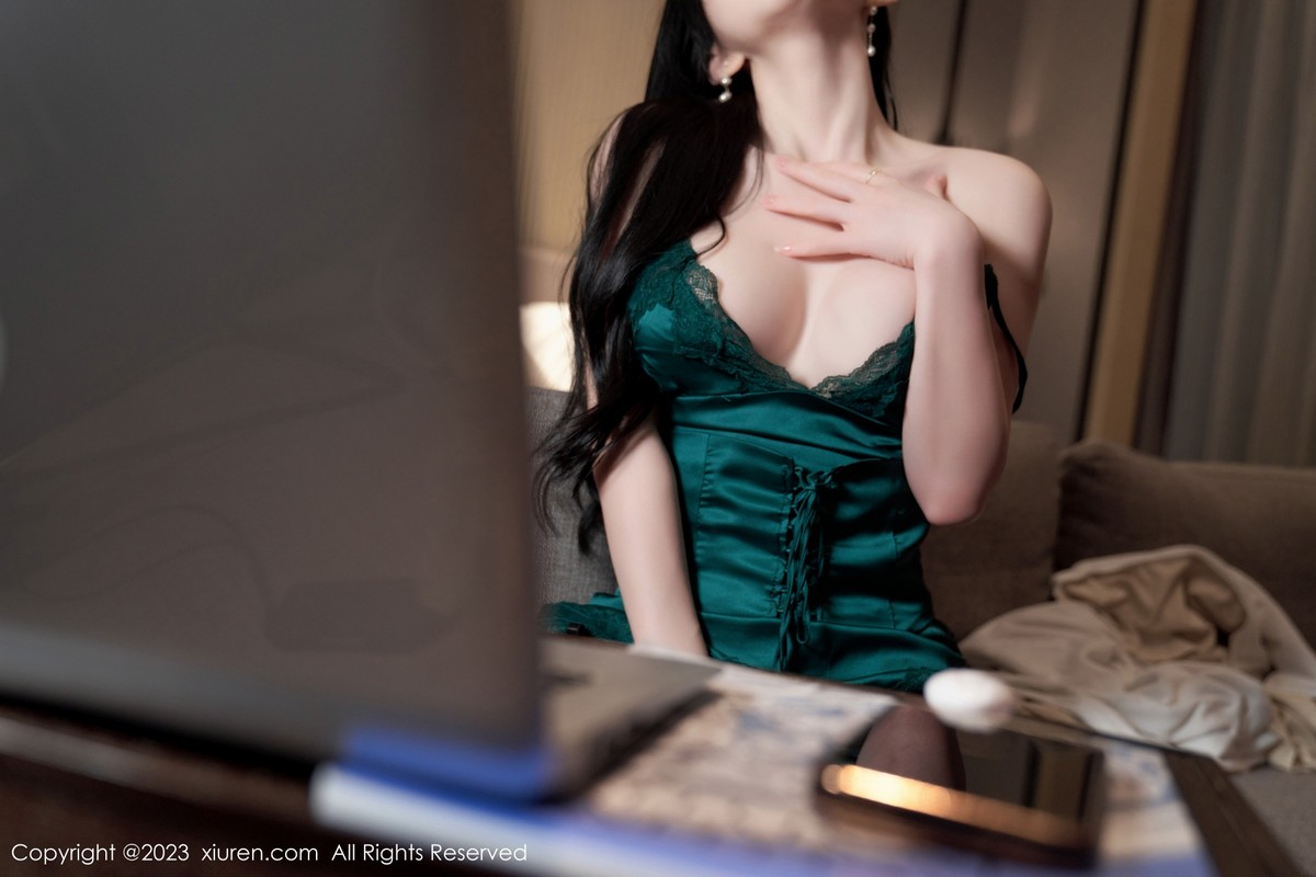 【XiuRen秀人網】20230630Vol7009周于希Sally【102P】-[秀人套图]