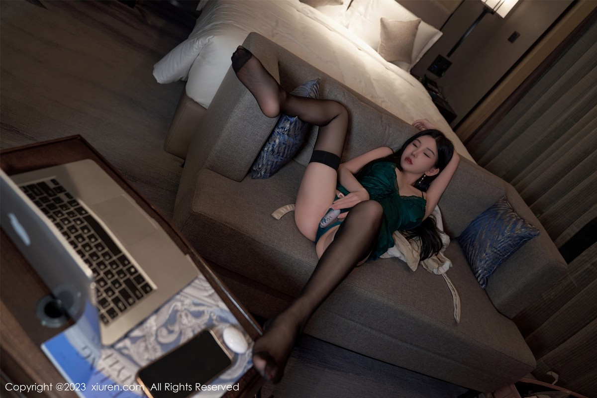 【XiuRen秀人網】20230630Vol7009周于希Sally【102P】-[秀人套图]