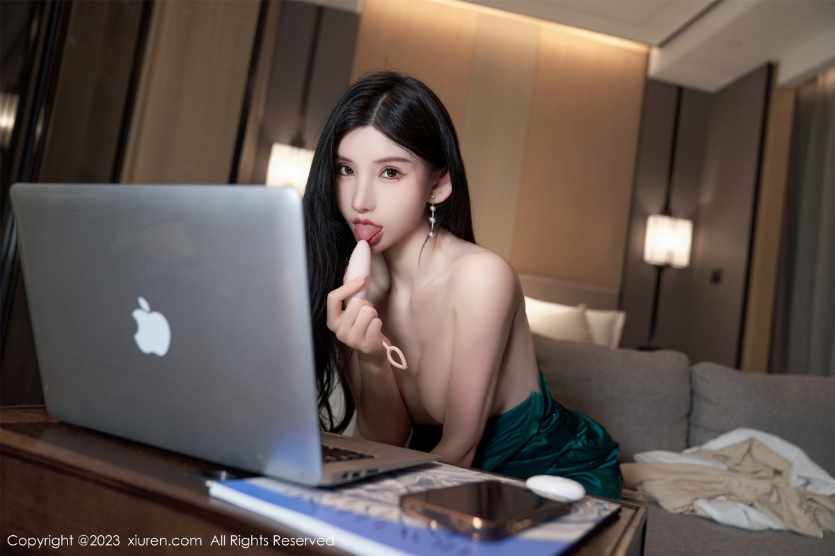 【XiuRen秀人網】20230630Vol7009周于希Sally【102P】-[秀人套图]