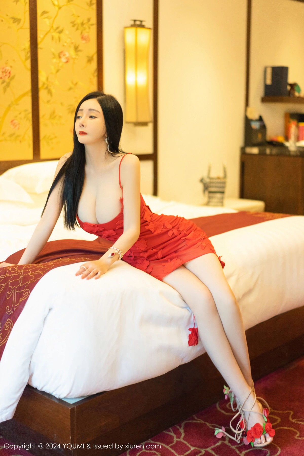 【YOUMI尤蜜薈】20240507Vol1058允爾【51P】-[秀人套图]