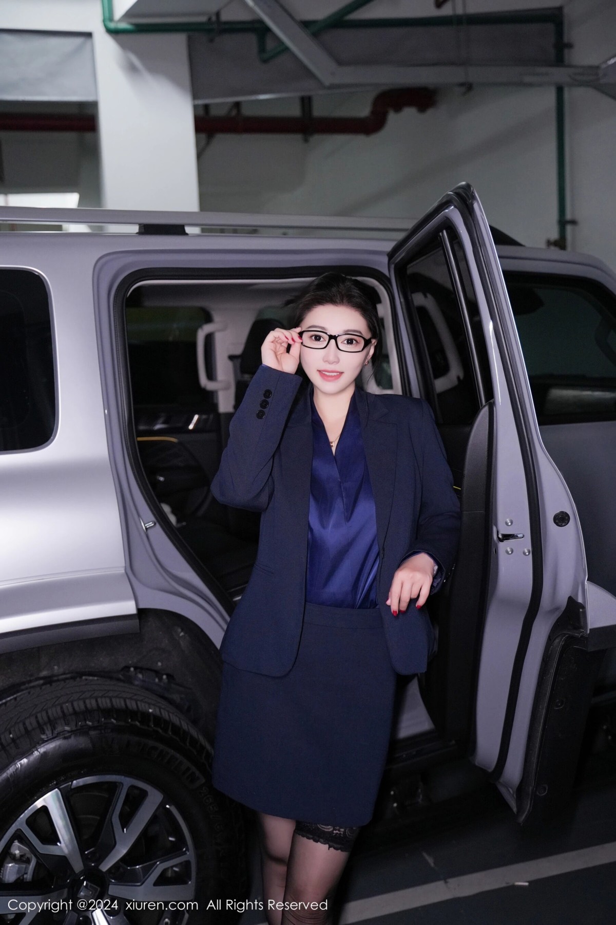 【XiuRen秀人網】20240507Vol8495雅茹老師【88P】-[秀人套图]