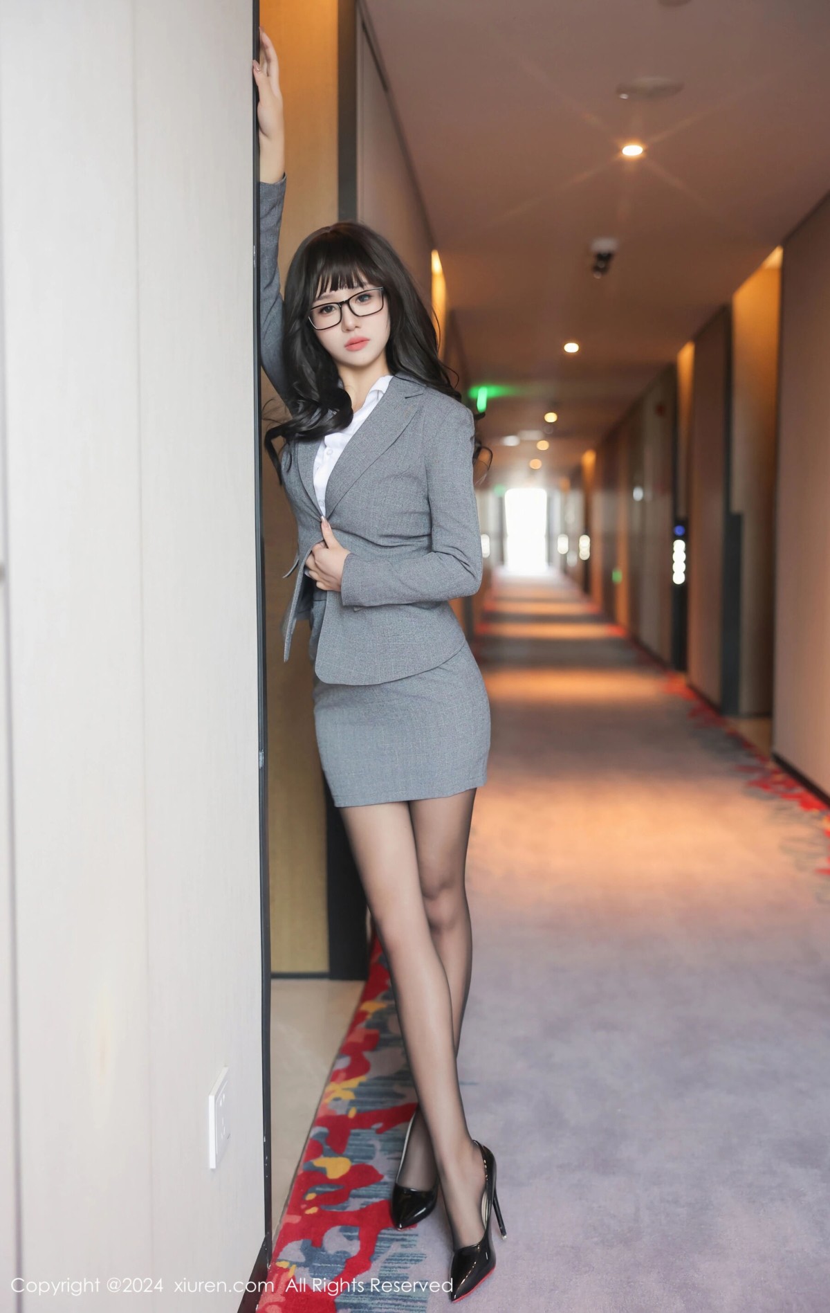 【XiuRen秀人網】20240507Vol8496金小依【82P】-[秀人套图]