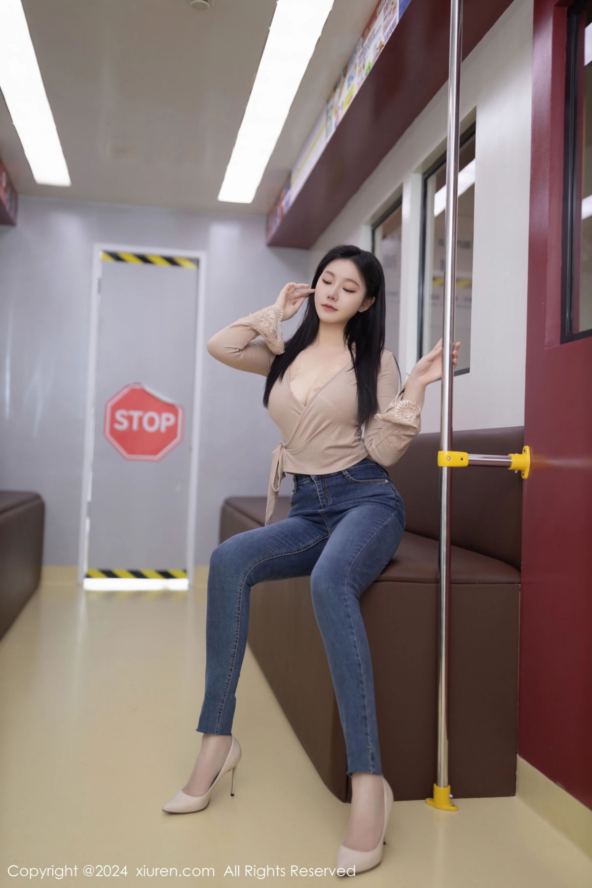 【XiuRen秀人網】20240507Vol8498安然anran【79P】-[秀人套图]