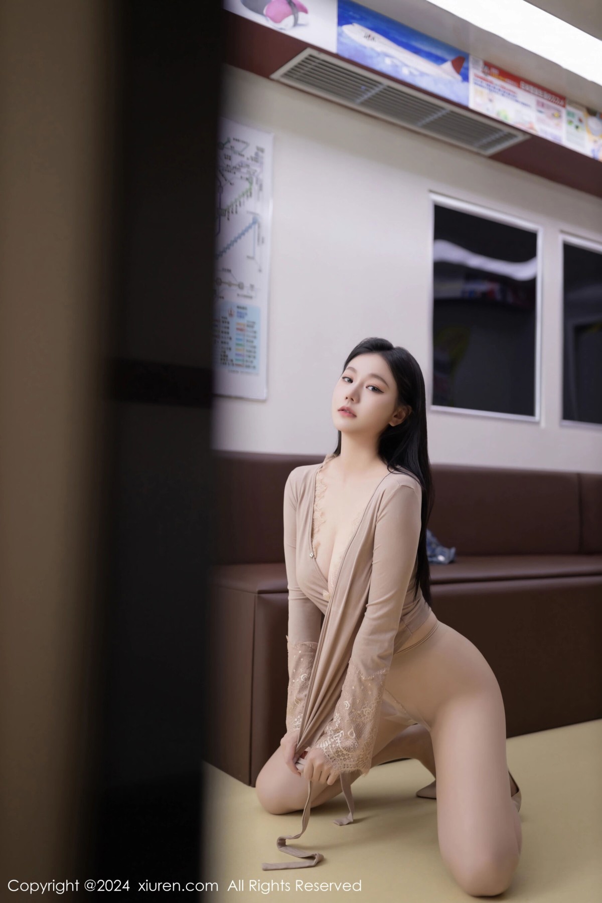 【XiuRen秀人網】20240507Vol8498安然anran【79P】-[秀人套图]