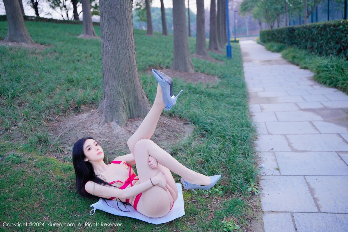 【XiuRen秀人網】20240506Vol8489龍雪兒【49P】-[秀人套图]