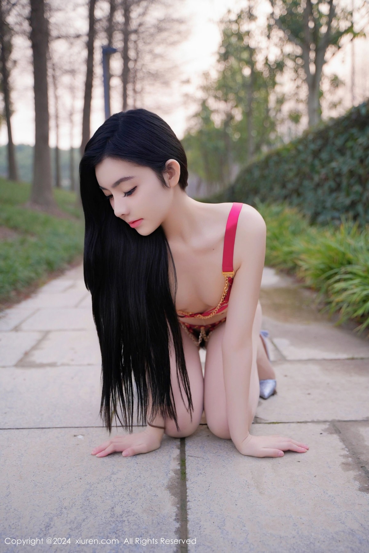 【XiuRen秀人網】20240506Vol8489龍雪兒【49P】-[秀人套图]