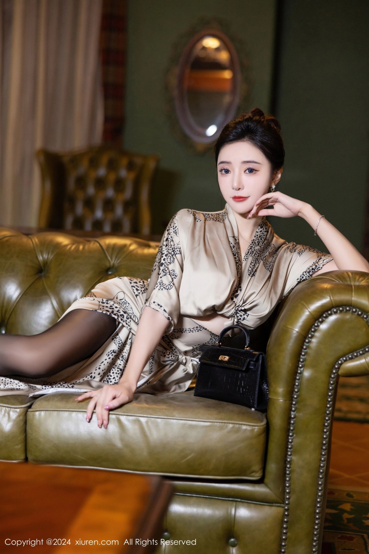 【XiuRen秀人網】20240509Vol8510王馨瑤yanni【82P】-[秀人套图]