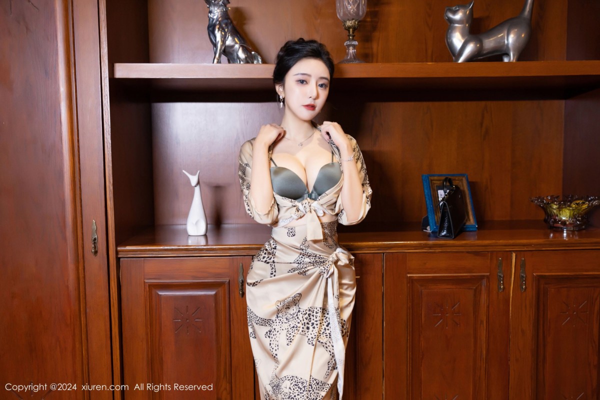 【XiuRen秀人網】20240509Vol8510王馨瑤yanni【82P】-[秀人套图]