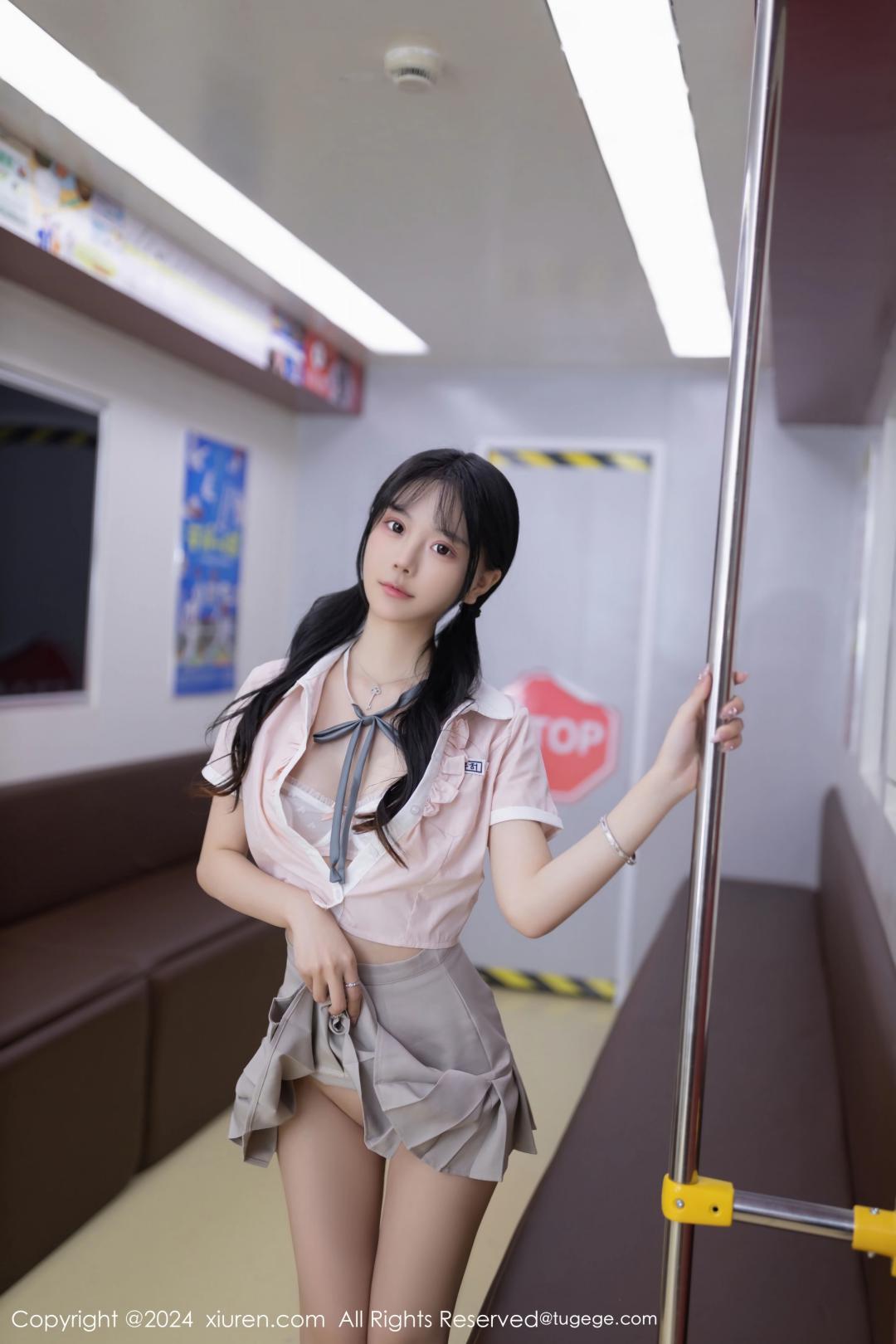 【XiuRen秀人網】20240510Vol8515幼幼【80P】-[秀人套图]