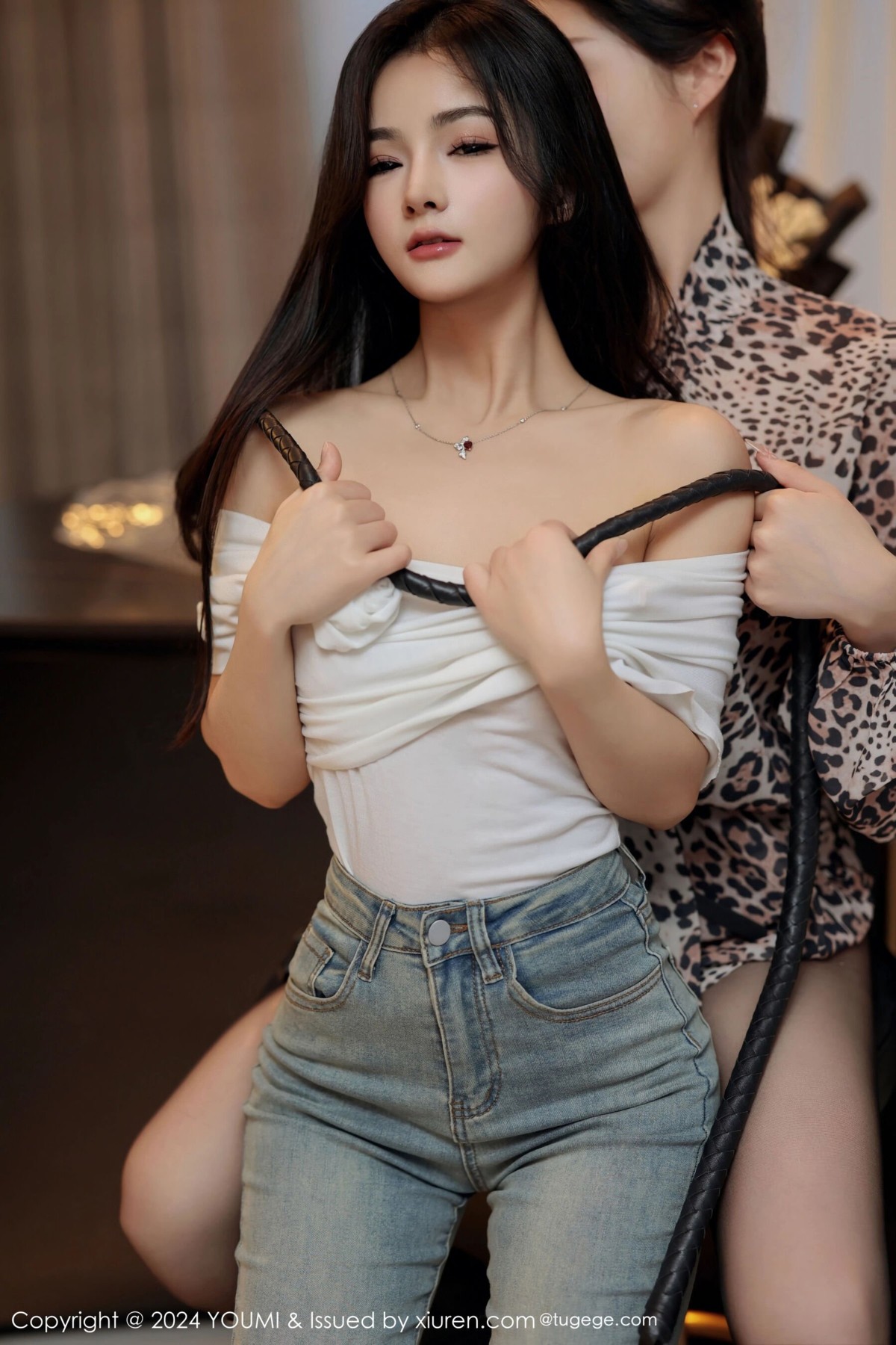 【YOUMI尤蜜薈】20240511Vol1061譚小靈【99P】-唯美貼圖-141華人社區-[秀人套图]